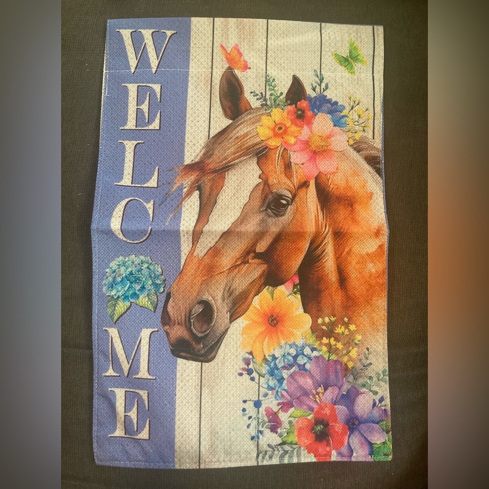 Garden Flag Spring Horse and Flowers 12" x 18" NWOT